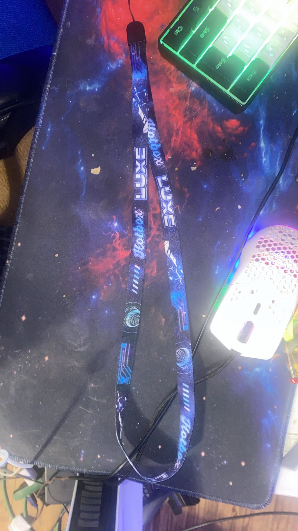 HotBox lanyard 1/2  Hotbox lanyard/Foger battery 2/2